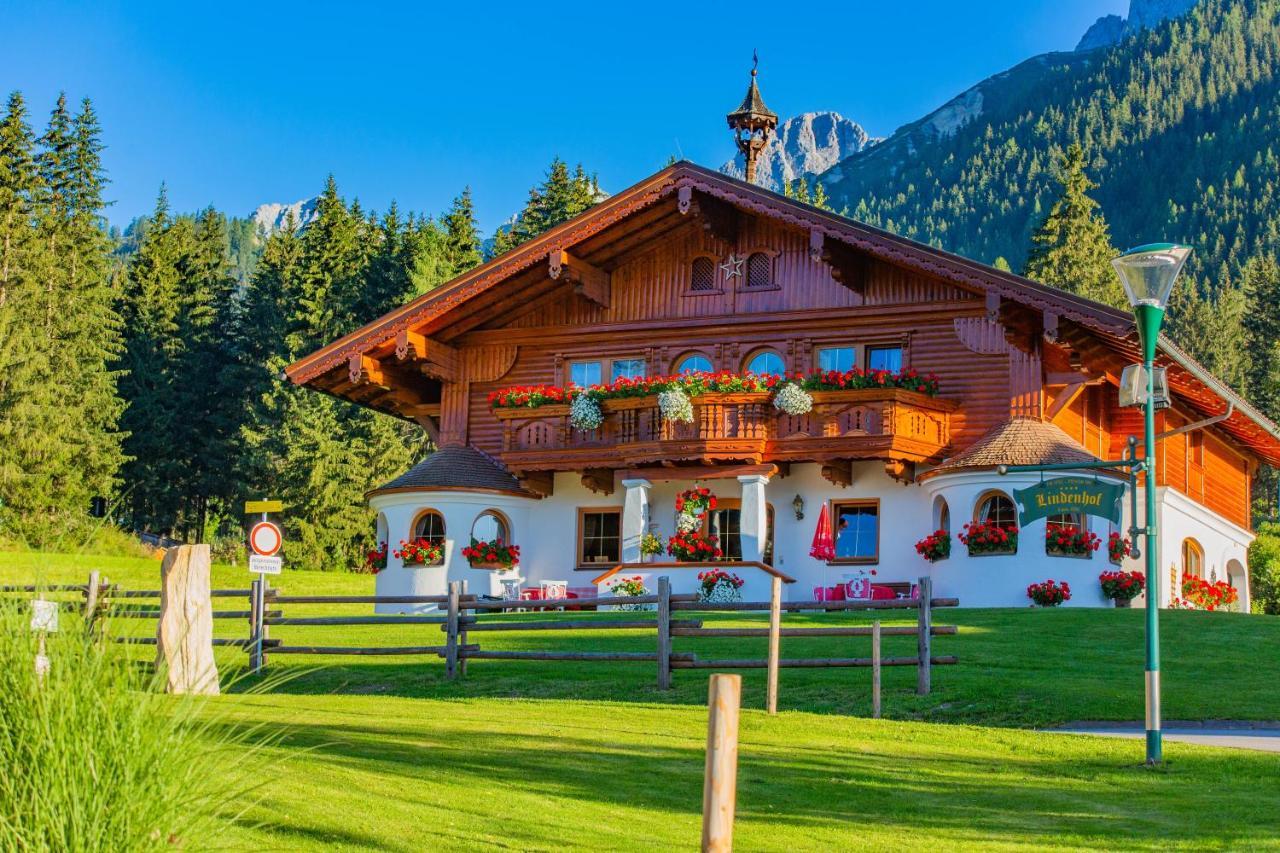 Hotel Lindenhof Ramsau am Dachstein Exterior foto